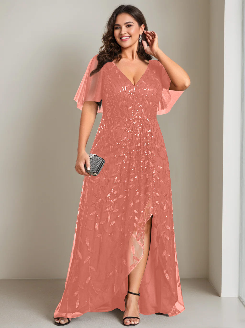 A-Line/Princess V-Neck Short Sleeves Asymmetrical Plus Size Mother Of The Bride Dresses with Sequins - 画像 (51)