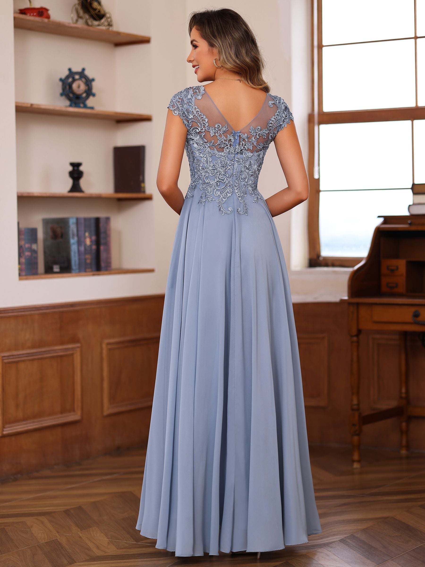 A-Line/Princess Scoop Neck Short Sleeves Floor-Length Mother of the Bride Dresses with Appliques - 이미지 5