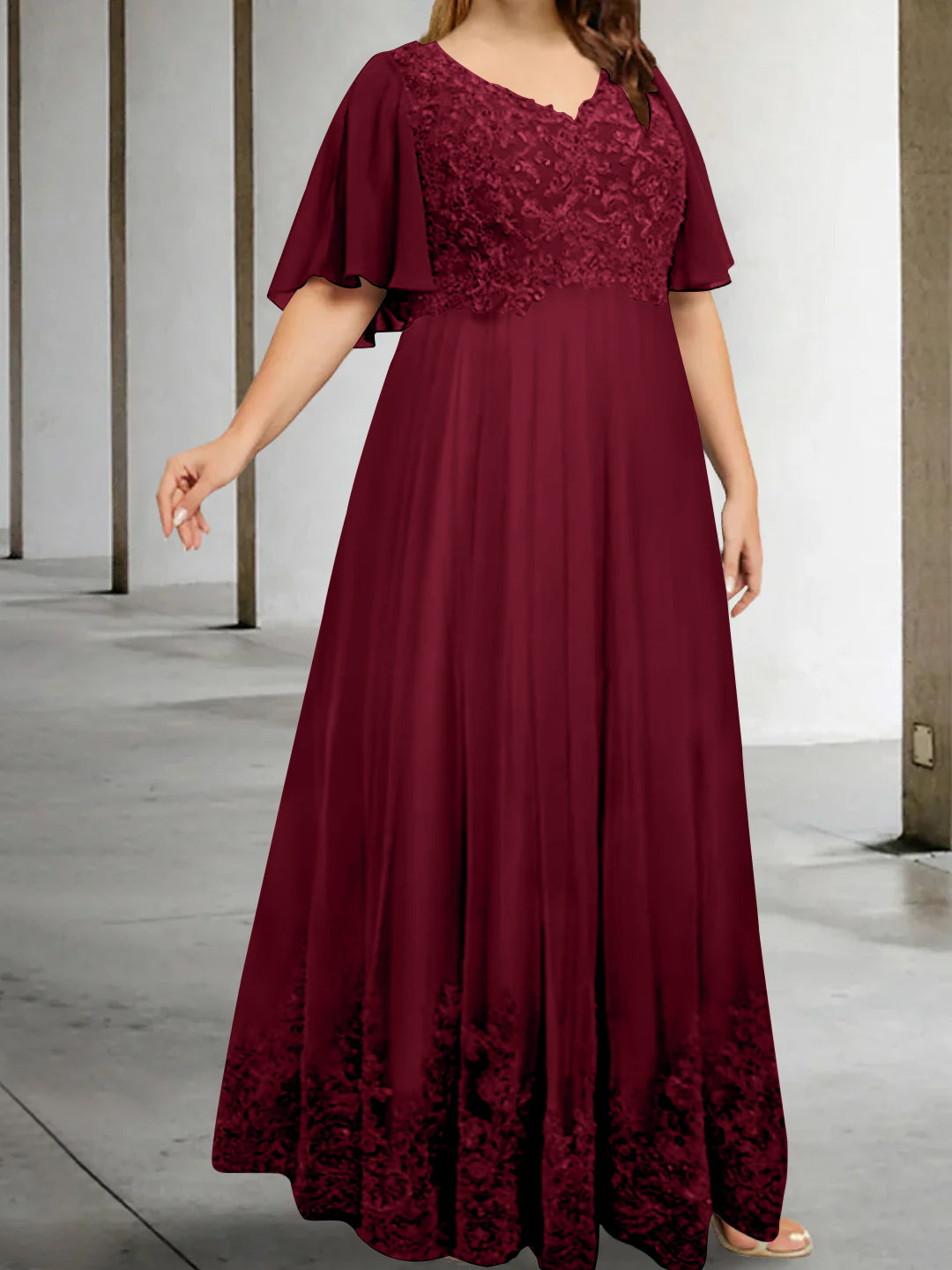 A-Line/Princess V-Neck Half Sleeves Floor-Length Plus Size Mother of the Bride Dresses with Appliques - Image 5