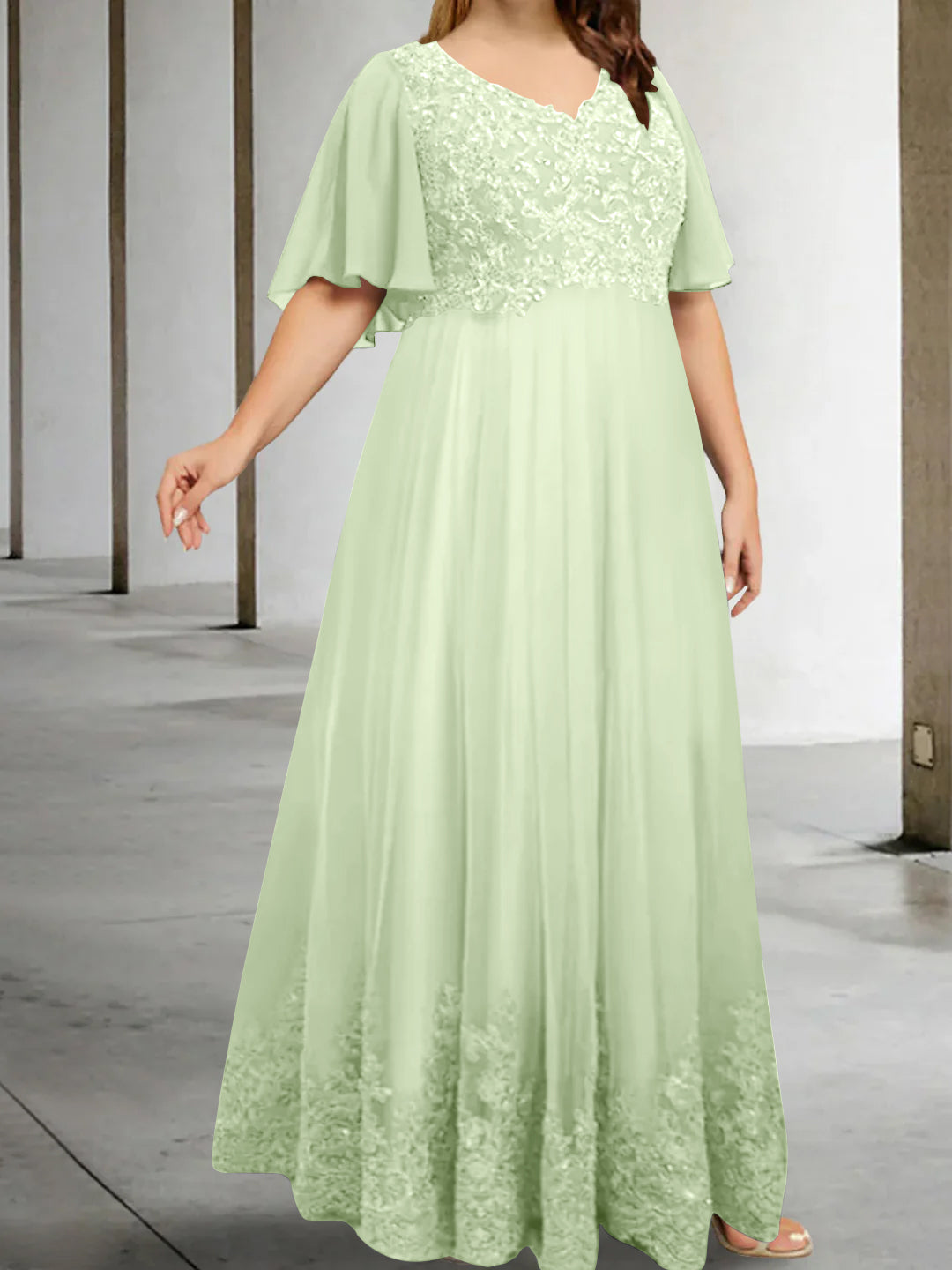 A-Line/Princess V-Neck Half Sleeves Floor-Length Plus Size Mother of the Bride Dresses with Appliques - Image 8