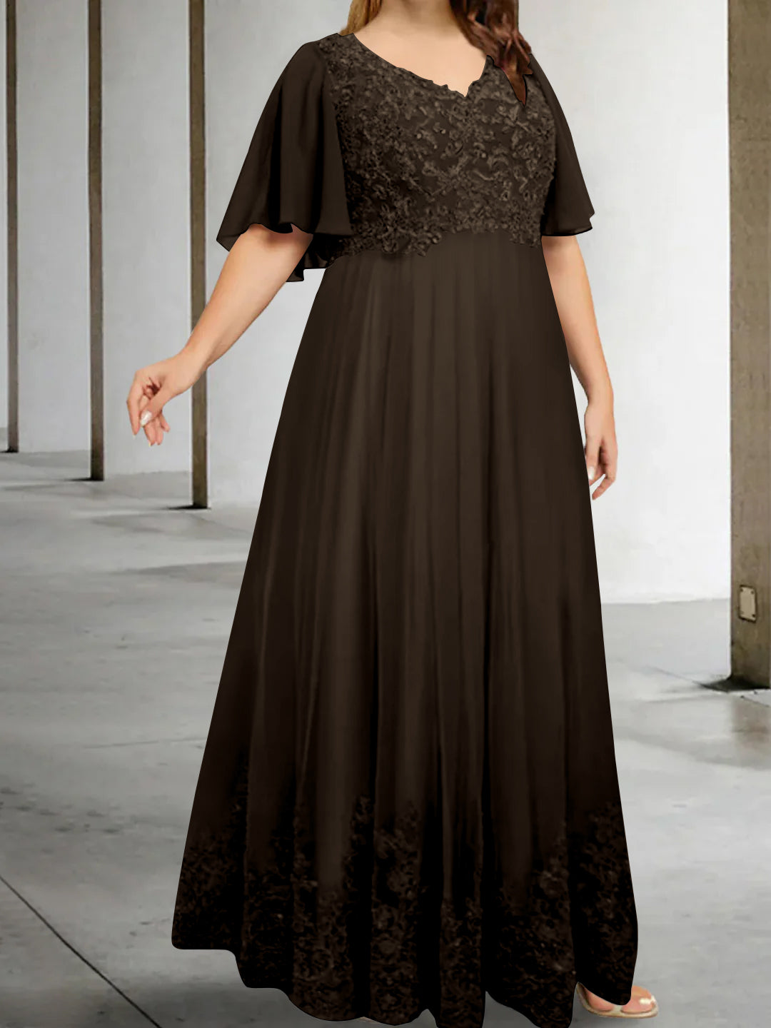 A-Line/Princess V-Neck Half Sleeves Floor-Length Plus Size Mother of the Bride Dresses with Appliques - Image 11