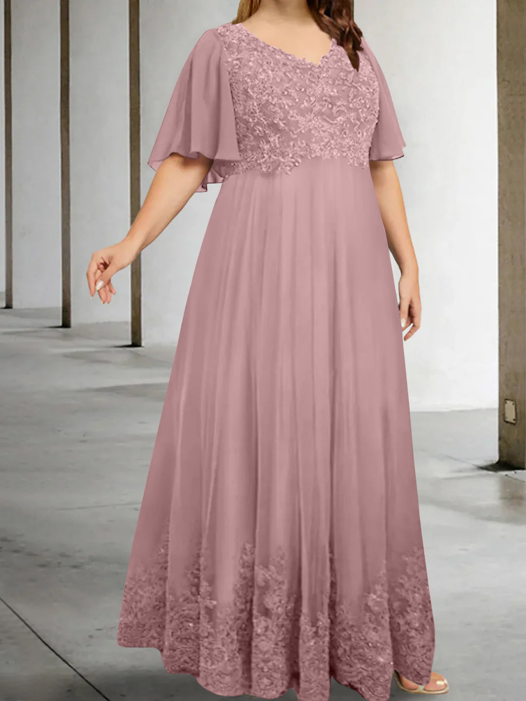 A-Line/Princess V-Neck Half Sleeves Floor-Length Plus Size Mother of the Bride Dresses with Appliques - Image 26