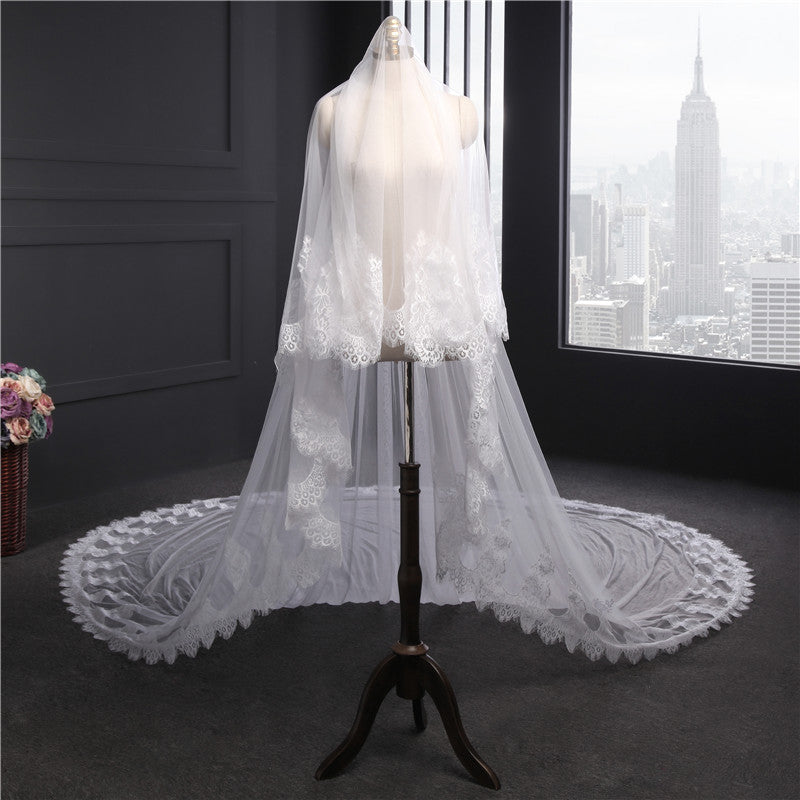 One-tier Lace veil extra wide 3M long tail Wedding Veils with Appliques - 画像 (4)