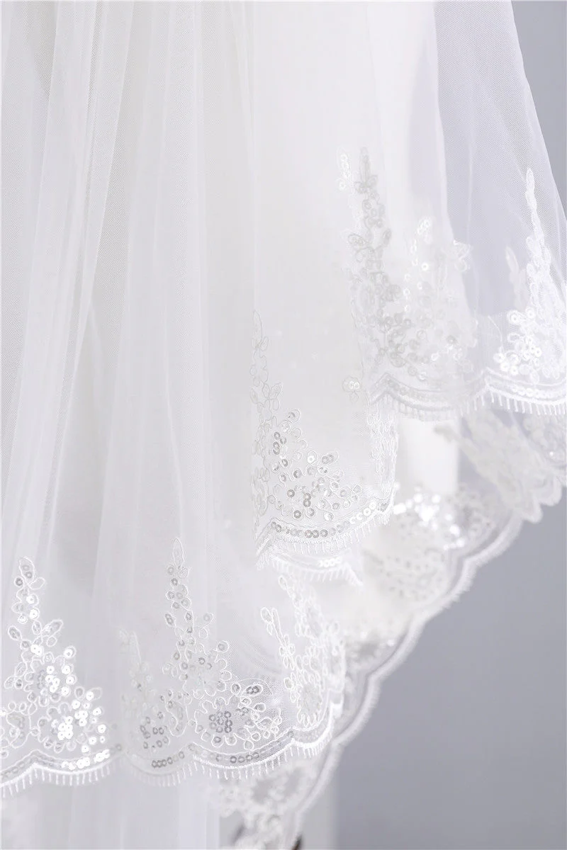 Two-tier Stylish Wedding Veil with sequins - 画像 (5)