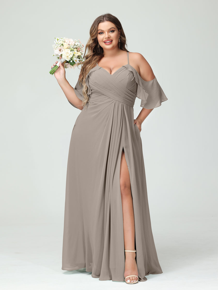 A-Line/Princess Spaghetti Straps Short Sleeves Chiffon Ruched Split Side Plus Size Bridesmaid Dresses with Pockets - 画像 (73)