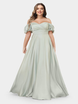 A-Line/Princess Off-the-Shoulder Puff Sleeves Plus Size Bridesmaid Dresses with Ruched