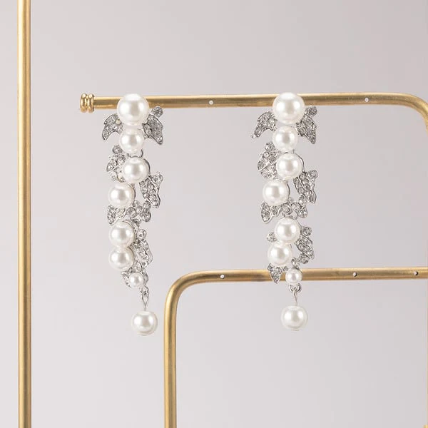 Luxurious Cubic Zirconia/Pearl Dangle Earrings - 画像 (2)
