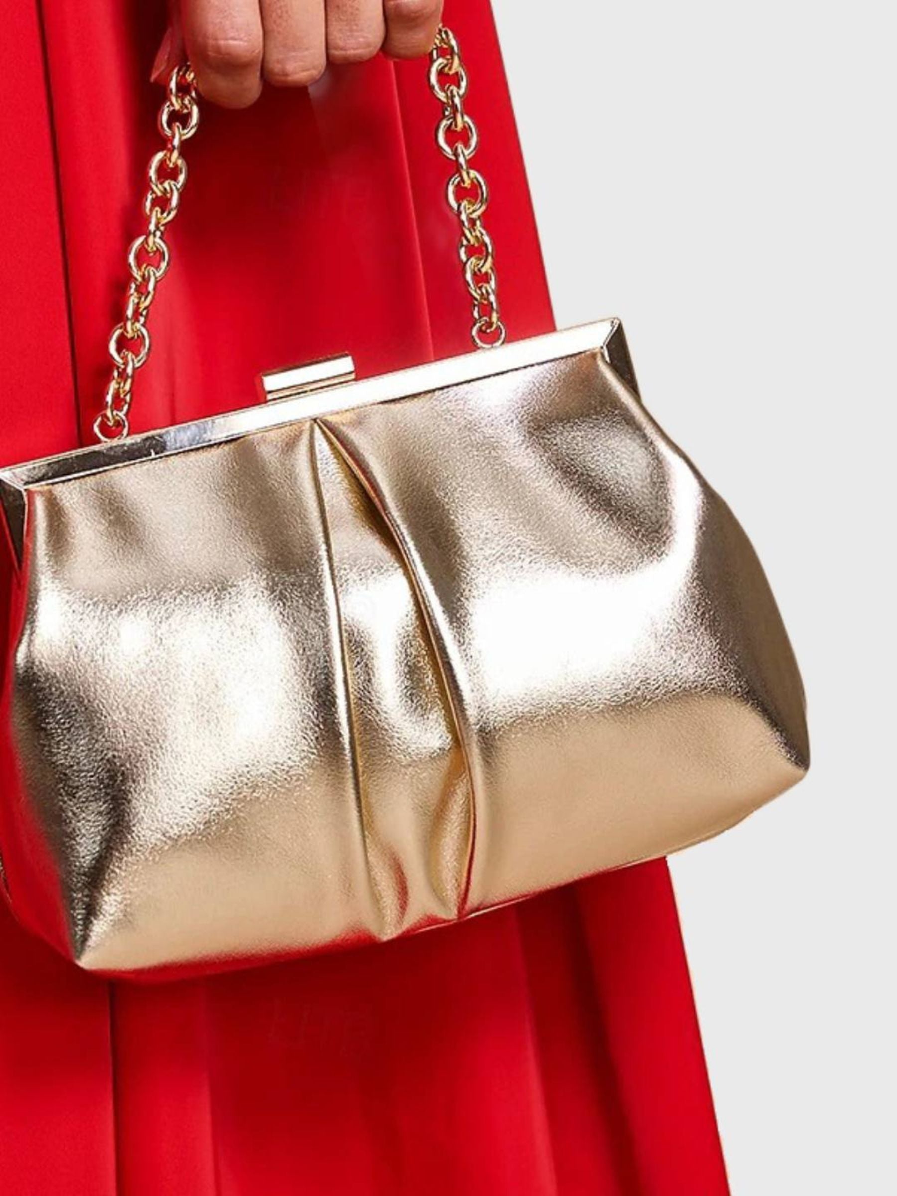 Gold Elegant Metallic Chain Clutch Bag With Ruffles - 画像 (4)