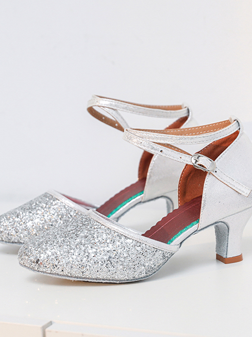 Women's Dancewear Shoes Buckle Glitter Low Heel Round Toe Latin Suede Dance Shoes - Image 3