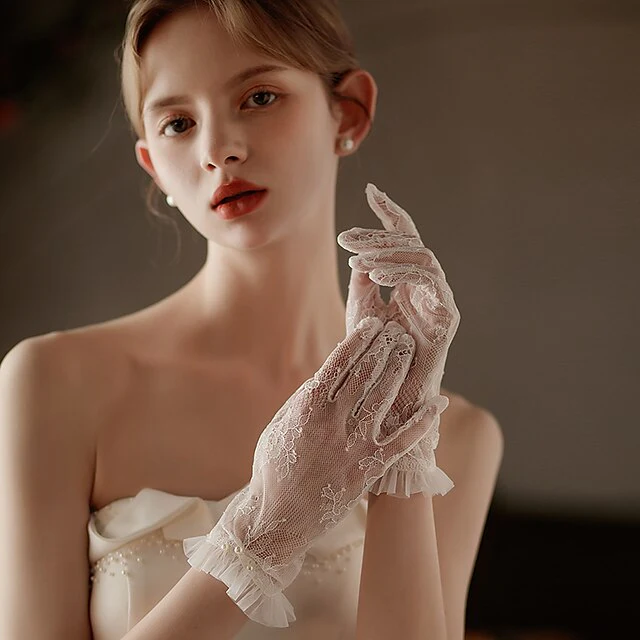 Lace Wrist Length Glove Cute / Elegant With Ruffles - 이미지 2